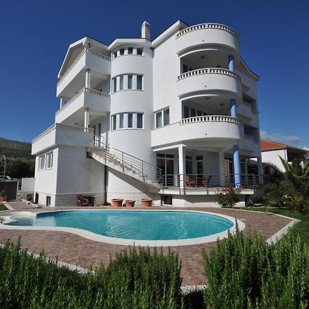 Apartments Villa Lida Trogir Exterior foto